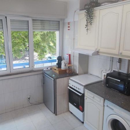 Aconchegante T3 Em Telheiras Apartment Lisabona Exterior foto